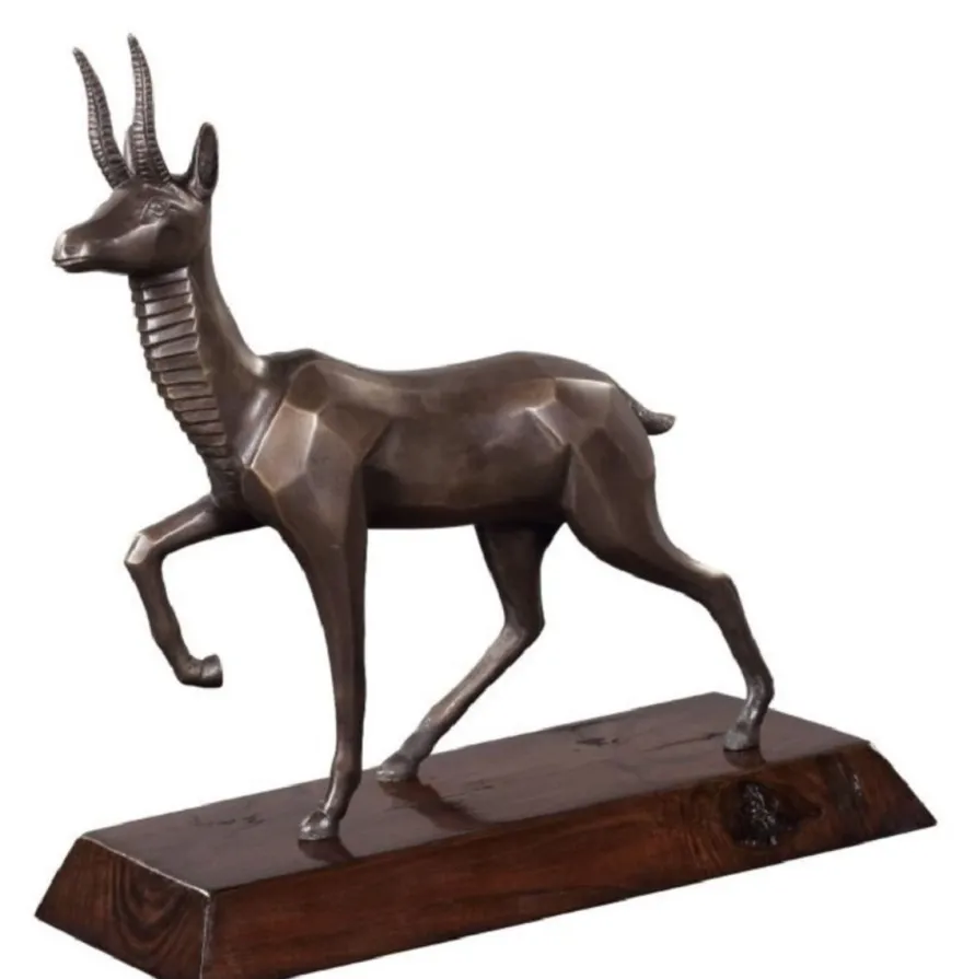 Casa Padrino Luxus Bronzefigur Antilope Bronze / Dunkelbraun 35 x 17 x H. 37 cm - Dekofigur mit Holzsockel