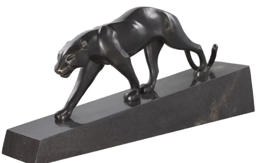 Casa Padrino Luxus Bronzefigur Panther Schwarz / Bronze 64 x 11 x H. 26,5 cm - Elegante Bronze Skulptur auf Marmorsockel