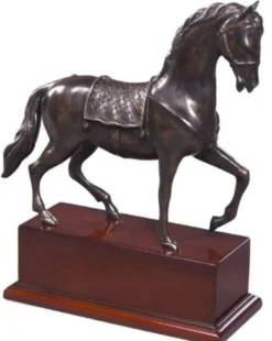 Casa Padrino Luxus Bronzefigur Pferd mit Holzsockel Bronze / Braun 31,5 x 12,5 x H. 37,3 cm - Dekofigur