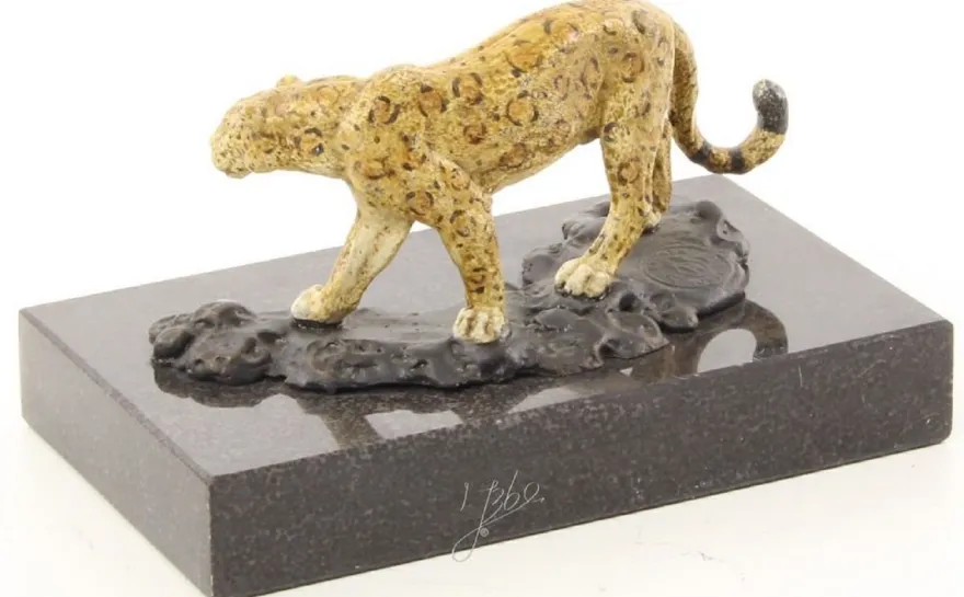 Casa Padrino Luxus Bronzefigur Jaguar Mehrfarbig / Schwarz 12,7 x 7,7 x H. 7,4 cm - Wohnzimmer Deko