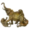 Casa Padrino Luxus Bronzefigur Elefant von Löwen angegriffen 21 x 37,8 x H. 34,1cm - Bronze Skulptur - Dekofigur - Deko Accessoires