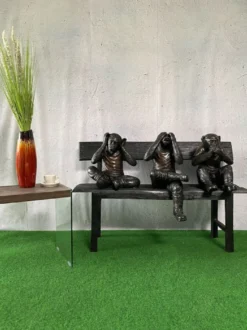 Casa Padrino Luxus Bronze Skulptur 3 Affen auf Sitzbank 112 x 46 x H. 76 cm - Wohnzimmer Deko Figur - Luxus Deko Accessoires