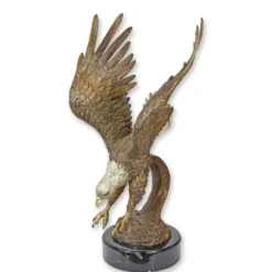 Casa Padrino Luxus Bronze Skulptur Adler im Sturzflug Bronze / Gold / Schwarz 50 x H. 84 cm - Bronzefigur mit Marmorsockel - Deko Figur