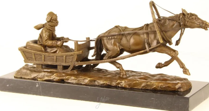 Casa Padrino Luxus Bronze Skulptur Pferd zieht Schlitten Bronze / Gold / Schwarz 42,1 x 13 x H. 19 cm - Luxus Qualität