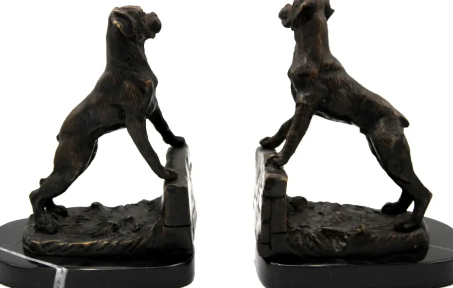 Casa Padrino Luxus Buchstützen Set Hunde Bronze auf schwarzem Marmor Sockel - Luxus Deko