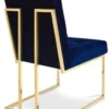 Casa Padrino Luxus Chesterfield Samt Esszimmerstuhl Dunkelblau / Gold 48 x 67,5 x H. 90 cm - Esszimmermöbel