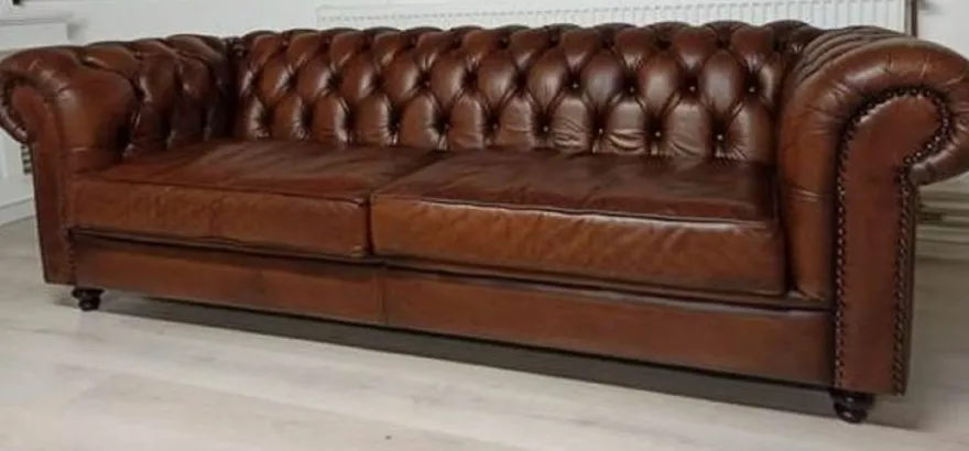 Casa Padrino Luxus Chesterfield Leder Sofa Vintage Dunkelbraun 240 x 100 x H. 80 cm - Echtleder Wohnzimmer Sofa - Wohnzimmer Möbel - Chesterfield Möbel - Luxus Möbel - Luxus Wohnzimmer Einrichtung