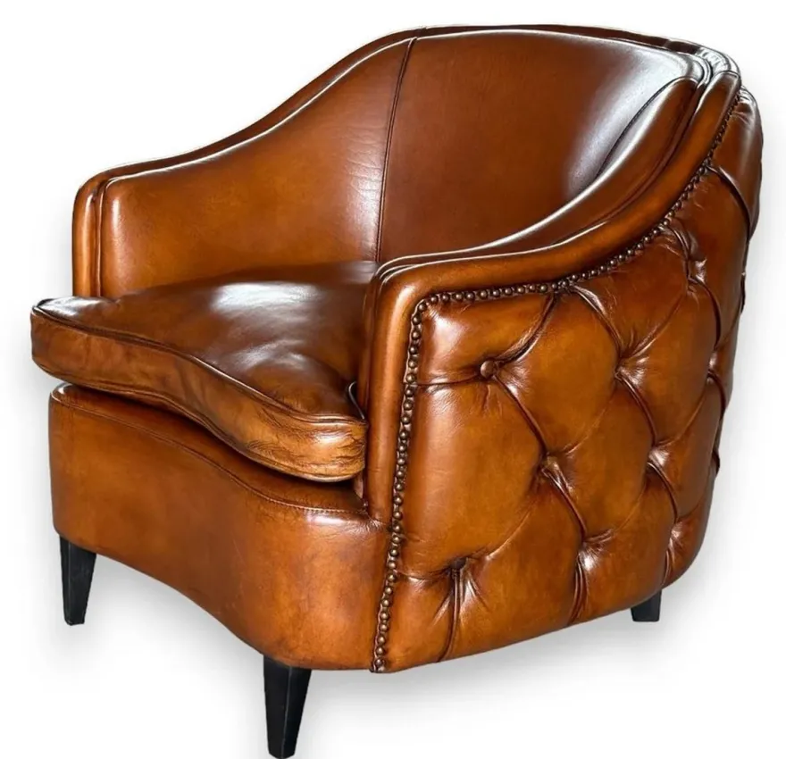 Casa Padrino Luxus Chesterfield Leder Sessel Hellbraun / Schwarz - Echtleder Wohnzimmer Möbel