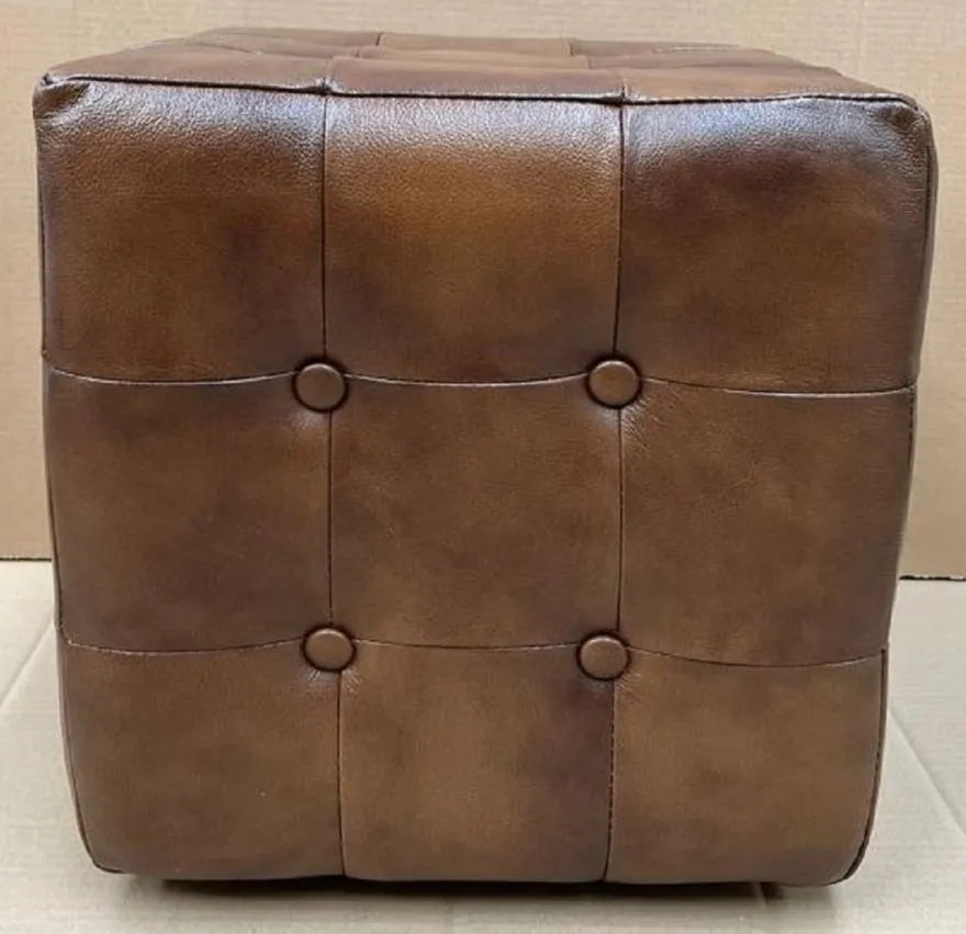 Casa Padrino Luxus Chesterfield Leder Hocker Braun 40 x 40 x H. 40 cm - Echtleder Fußhocker - Echtleder Würfelhocker - Chesterfield Wohnzimmer - Echtleder Möbel - Luxus Möbel