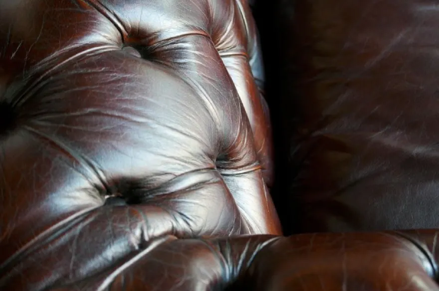 Casa Padrino Luxus Chesterfield Leder Sofa 240 x 100 x H. 80 cm - Verschiedene Farben - Echtleder Wohnzimmer Sofa - Chesterfield Wohnzimmer Möbel