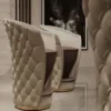 Casa Padrino Luxus Chesterfield Echtleder Barstuhl Beige / Braun / Gold 66 x 66 x H. 103 cm - Handgefertigter drehbarer Barstuhl mit hochwertigem Leder - Hotel Möbel - Luxus Qualität - Made in Italy