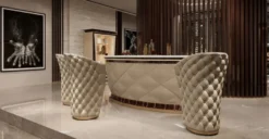 Casa Padrino Luxus Chesterfield Echtleder Barstuhl Beige / Braun / Gold 66 x 66 x H. 103 cm - Handgefertigter drehbarer Barstuhl mit hochwertigem Leder - Hotel Möbel - Luxus Qualität - Made in Italy