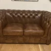 Casa Padrino Luxus Chesterfield Leder 2er Sofa Vintage Braun 170 x 90 x H. 80 cm - Echtleder Wohnzimmer Sofa - Wohnzimmer Möbel - Chesterfield Möbel - Luxus Möbel - Luxus Wohnzimmer Einrichtung