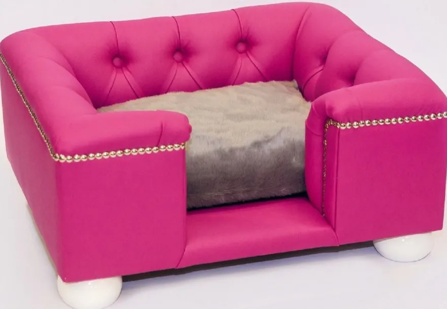 Casa Padrino Luxus Chesterfield Leder Hundebett Pink / Weiß / Grau 80 x 65 x H. 37 cm - Rechteckiges Echtleder Hundebett - Chesterfield Tiermöbel - Luxus Tiermöbel - Leder Tiermöbel - Hundemöbel