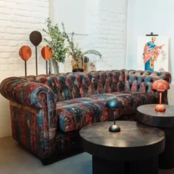 Casa Padrino Luxus Chesterfield Samt Sofa Mehrfarbig / Schwarz 220 x 96 x H. 78 cm - Wohnzimmer Sofa - Hotel Sofa - Wohnzimmer Möbel - Chesterfield Möbel - Luxus Möbel - Luxus Einrichtung