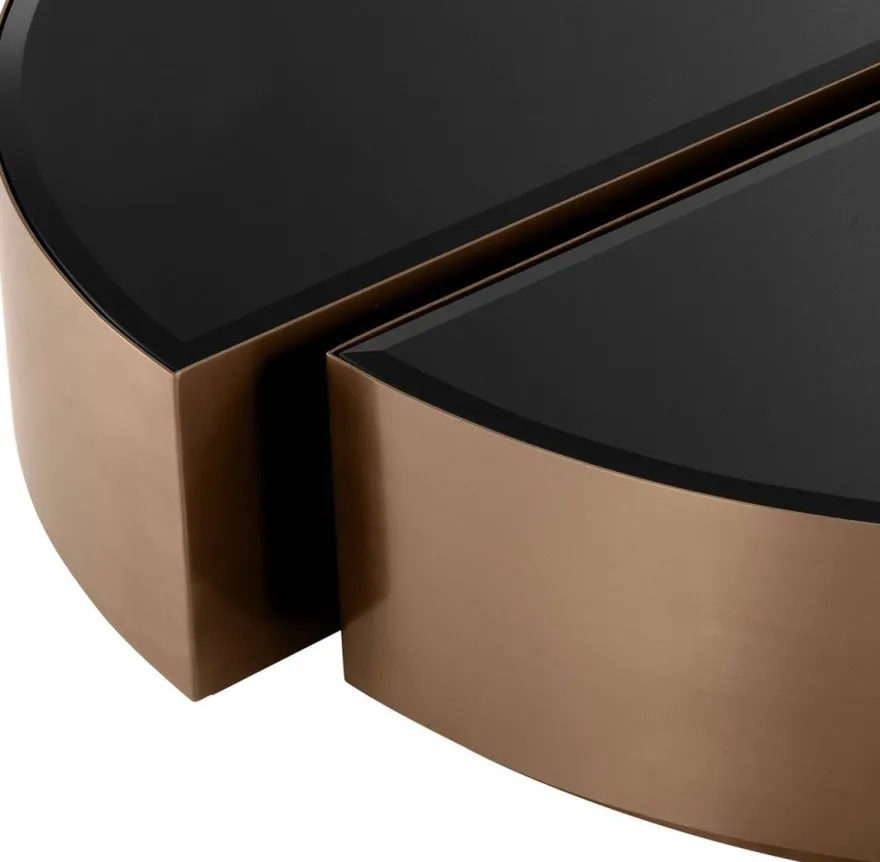 Casa Padrino Luxus Couchtisch Set Kupferfarben / Schwarz - 2 halbkreisförmige Edelstahl Wohnzimmertische mit abgeschrägten Glasplatten - Luxus Wohnzimmer Möbel