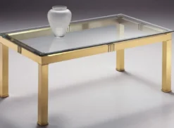 Casa Padrino Luxus Couchtisch Messingfarben 120 x 70 x H. 48 cm - Rechteckiger Messing Wohnzimmertisch mit Glasplatte - Wohnzimmer Möbel - Luxus Qualität
