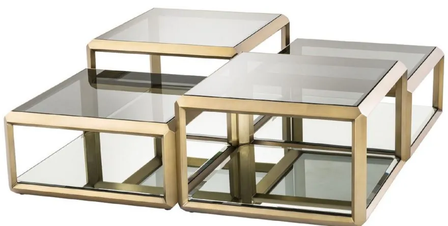 Casa Padrino Luxus Couchtisch Messingfarben 75 x 75 x H. 48 cm - Edelstahl Wohnzimmertisch mit Glasplatten und Spiegelglas - Luxus Wohnzimmer Möbel