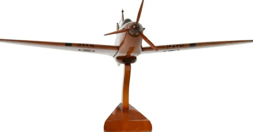 Casa Padrino Luxus Deko Jagdflugzeug Hawker Hurricane Braun / Schwarz 44 x 35 x H. 20 cm - Holz Flugzeug mit Ständer - Propellerflugzeug - Modellflugzeug - Schreibtisch Deko - Deko Accessoires