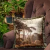 Casa Padrino Luxus Deko Kissen Landschaft Mehrfarbig / Grün 45 x 45 cm - Bedrucktes Samt Kissen mit Fransen - Luxus Kollektion