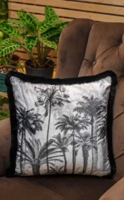 Casa Padrino Luxus Deko Kissen Palmen Design Grau / Schwarz 45 x 45 cm - Bedrucktes Samt Kissen mit Fransen - Deko Accessoires