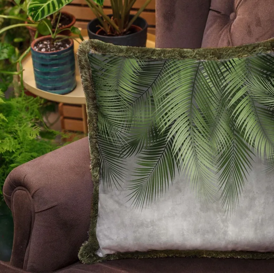 Casa Padrino Luxus Deko Kissen Palmenblätter Grau / Grün 45 x 45 cm - Bedrucktes Samt Kissen mit Fransen - Luxus Deko Accessoires