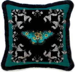 Casa Padrino Luxus Deko Kissen Schmetterling & Blumen Mehrfarbig / Schwarz 45 x 45 cm - Bedrucktes Samt Kissen mit Fransen - Luxus Deko Accessoires