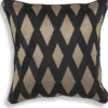 Casa Padrino Luxus Deko Kissen Schwarz / Gold 50 x 50 cm - Edles Zierkissen mit elegantem Rautenmuster - Luxus Qualität - Hotel Kollektion