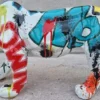Casa Padrino Luxus Deko Skulptur Panther Weiß / Bunt 80 x H. 35 cm - Große Deko Figur - XXL Deko Skulptur - XXL Deko Figur - Wohnzimmer Deko - Garten Deko - Luxus Figuren