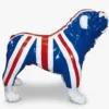 Casa Padrino Luxus Deko Skulptur Hund Bulldog Englische Flagge H. 160 cm - Riesige Gartenskulptur - Lebensgroße Skulptur - XXL Deko Skulptur - XXL Deko Figur