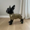 Casa Padrino Luxus Deko Skulptur Hund Französische Bulldogge Streifen Gold H. 178 cm - Riesige Gartenskulptur - Lebensgroße Skulptur - XXL Deko Skulptur - XXL Deko Figur