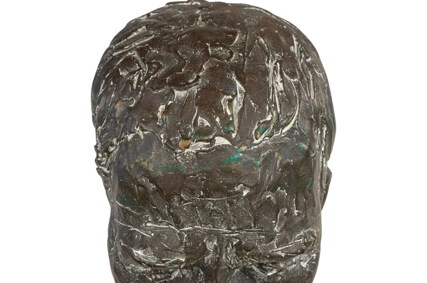 Casa Padrino Luxus Deko Skulptur Bronzefigur Bronze / Braun 15 x 23 x H. 45 cm - Massive Bronzeskulptur auf Plexiglas Sockel - Luxus Deko Accessoires