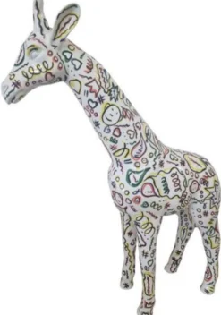 Casa Padrino Luxus Deko Skulptur Giraffe Weiß / Mehrfarbig H. 115 cm - Große Deko Figur - XXL Deko Skulptur - XXL Deko Figur - XXL Tierfigur - Wohnzimmer Deko - Garten Deko - Deko XXL Figuren