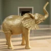 Casa Padrino Luxus Deko Skulptur Elefant GOLD H. 160 cm - Riesige Gartenskulptur - Lebensgroße Skulptur - XXL Deko Skulptur - XXL Deko Figur