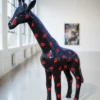 Casa Padrino Luxus Deko Skulptur Giraffe Kiss H. 115 cm - Riesige Gartenskulptur - Lebensgroße Skulptur - XXL Deko Skulptur - XXL Deko Figur
