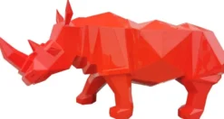Casa Padrino Luxus Deko Skulptur Nashorn Rot 210 x 62 x H. 90 cm - Riesige Gartenskulptur - Lebensgroße Skulptur - XXL Deko Skulptur - XXL Deko Figur - XXL Tierfigur - Luxus Garten Deko