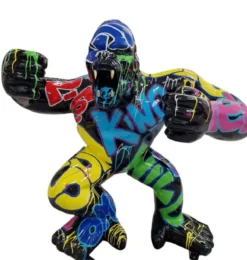 Casa Padrino Luxus Deko Skulptur Gorilla Affe Schwarz / Mehrfarbig H. 50 cm - Deko Figur - Tierfigur - Wohnzimmer Dekoration - Garten Dekoration