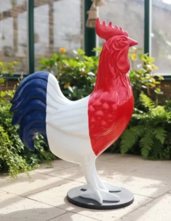 Casa Padrino Luxus Deko Skulptur Vogel Dreifarbiger Riesenhahn H. 215 cm - Riesige Gartenskulptur - Lebensgroße Skulptur - XXL Deko Skulptur - XXL Deko Figur