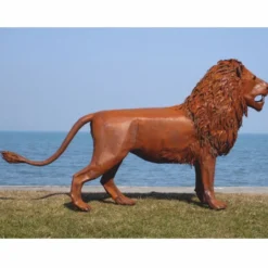Casa Padrino Luxus Deko Skulptur Löwe Rost 218 cm - Lebensgroße Stahl Skulptur - Garten Deko Figur - Garten Metall Skulpturen