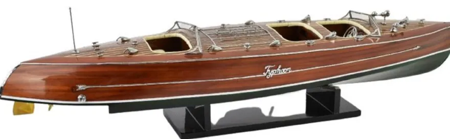 Casa Padrino Luxus Deko Speedboot Typhoon mit Massivholz Ständer Braun / Grün 95 x 22 x H. 23 cm - Handgefertigtes Deko Boot - Holzboot - Modellboot - Rennboot - Wohnzimmer Deko Accessoires