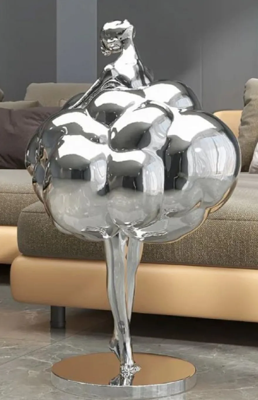 Casa Padrino Luxus Designer Deko Skulptur Tänzerin Silber 49 x H. 75 cm - Kunstharz Deko Figur - Wohnzimmer Deko - Luxus Designer Deko Accessoires - Luxus Qualität