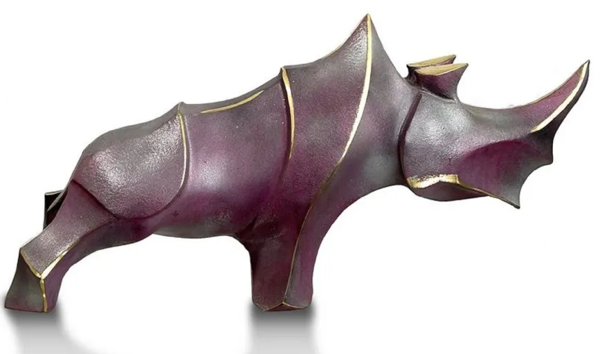 Casa Padrino Luxus Designer Deko Bronze Skulptur Nashorn Lila Metallic / Schwarz / Gold 53 x 18 x H. 27 cm - Abstrakte Bronze Deko Figur - Schreibtisch Deko - Luxus Qualität - Made in Italy