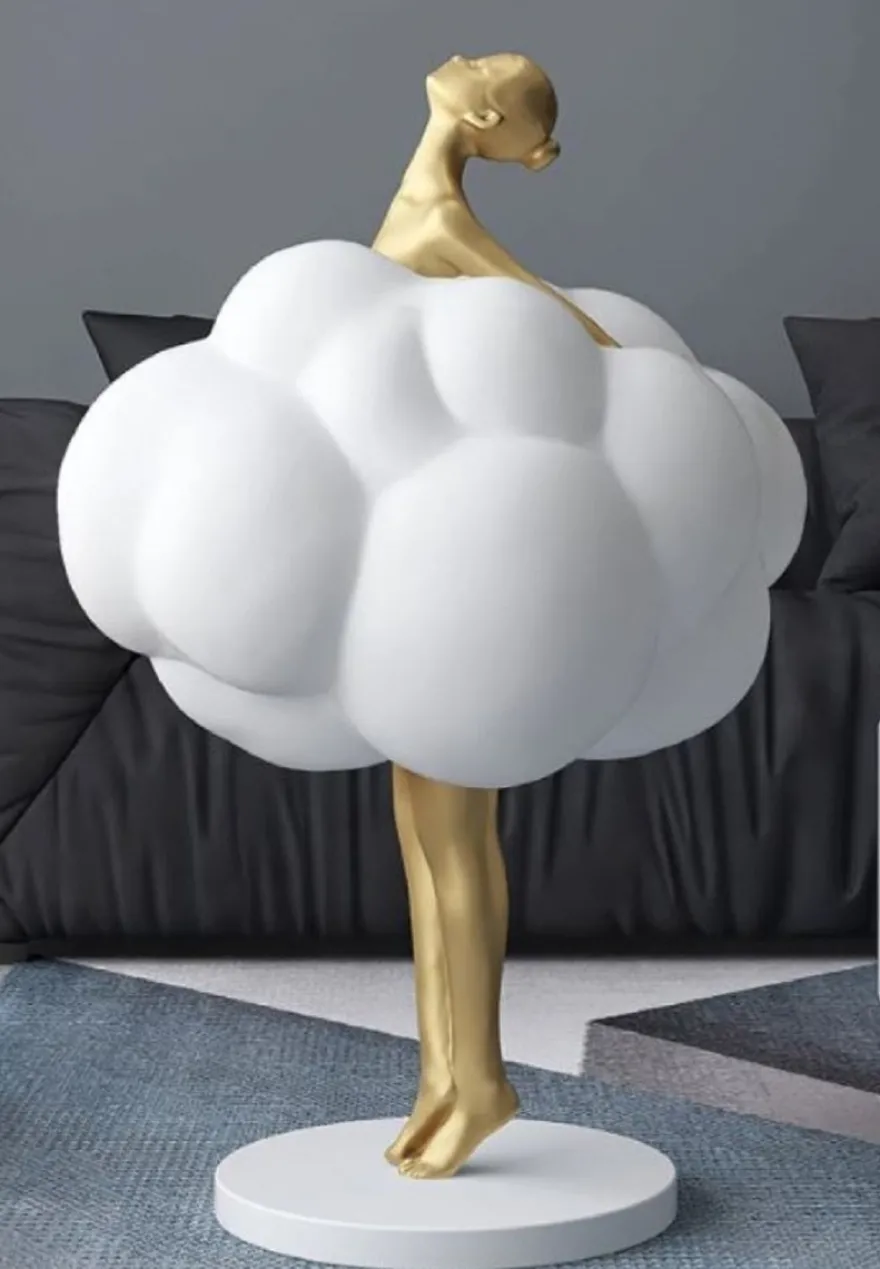 Casa Padrino Luxus Designer Deko Skulptur Tänzerin Gold / Weiß 49 x H. 75 cm - Kunstharz Deko Figur - Wohnzimmer Deko - Luxus Designer Deko Accessoires - Luxus Qualität