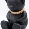 Casa Padrino Luxus Designer Dekofigur Teddybär mit Halsband Schwarz / Gold H. 31 cm - Kunstharz Deko Skulptur - Luxus Deko Figur - Designer Deko Figur - Luxus Accessoires