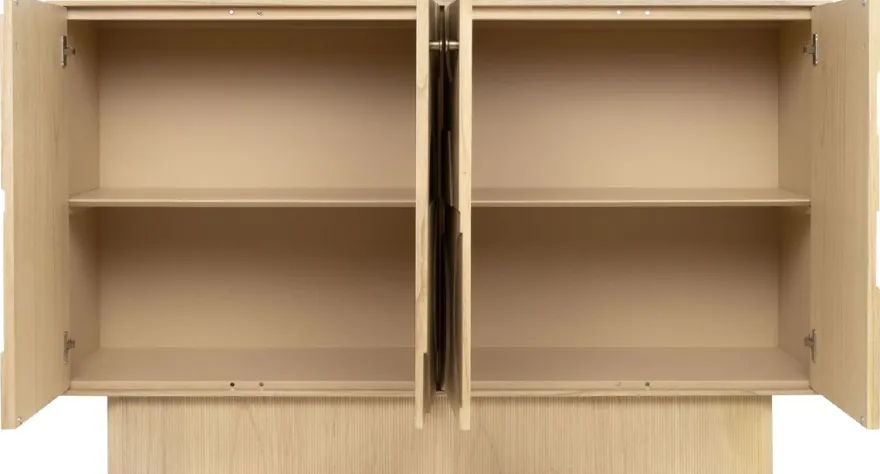 Casa Padrino Luxus Designer Sideboard Naturfarben 172,5 x 50 x H. 107,5 cm - Massivholz Schrank mit 4 Türen - Schlafzimmer Schrank - Wohnzimmer Schrank - Büro Schrank - Luxus Möbel