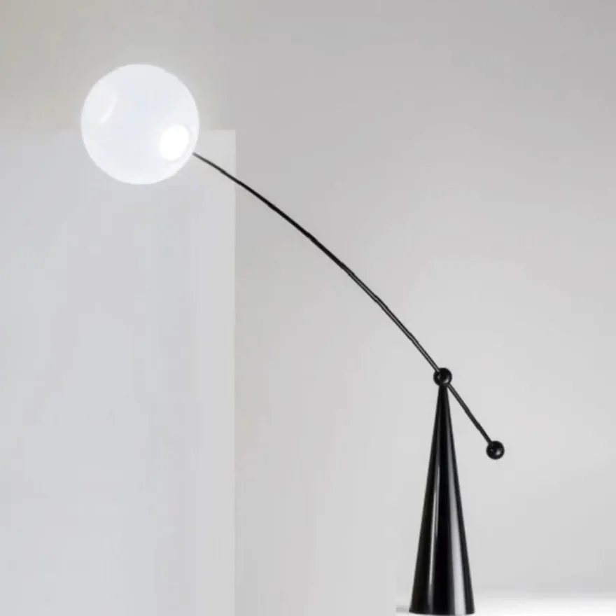 Casa Padrino Luxus Designer Stehleuchte Matt Schwarz 156 x H. 176 cm - Schwenkbare LED Stehlampe - Luxus LED Stehleuchten - Luxus LED Leuchten - Luxus Möbel - Luxus Einrichtung