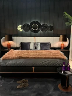 Casa Padrino Luxus Doppelbett Grau / Schwarz / Kupfer 330 x 215 x H. 120 cm - Massivholz Bett mit gepolstertem Kopfteil - Schlafzimmer Möbel - Hotel Möbel - Luxus Möbel