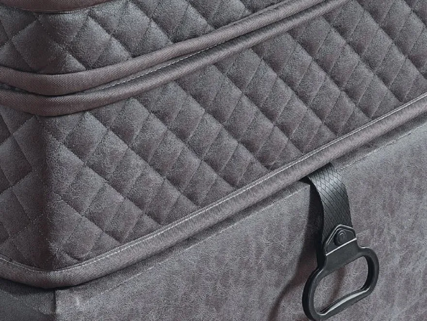 Casa Padrino Luxus Doppelbett Grau / Weiß / Silber 180 x 200 cm - Massivholz Bett mit Kopfteil und Matratze - Schlafzimmer Möbel - Hotel Möbel - Luxus Möbel - Luxus Einrichtung
