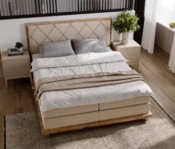 Casa Padrino Luxus Doppelbett Naturfarben 170 x 210 x H. 115 cm - Massivholz Bett mit Matratze - Schlafzimmer Möbel - Hotel Möbel - Luxus Möbel - Luxus Einrichtung