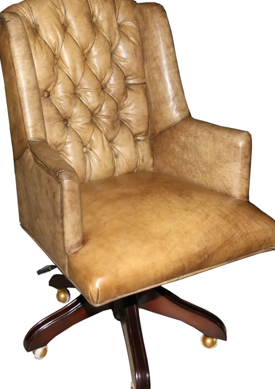 Casa Padrino Luxus Echtleder Chefsessel Büro Stuhl in Hellbraun - Drehbar und Höhenverstellbar - 104-111 cm x 64 cm x 67 cm